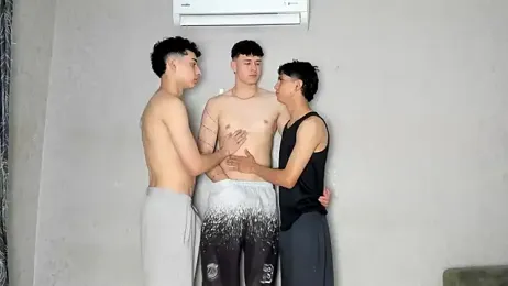 persy_sexxx18 — вебкам-модель онлайн на stripchat