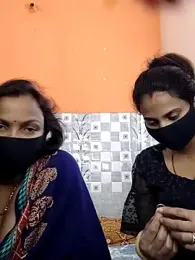 hot_plak — Stripchat stream photo (Dec 2025)