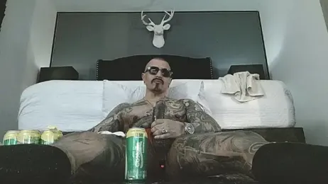 danilog515 — вебкам-модель онлайн на stripchat