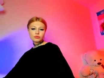 only_iva21 — Chaturbate stream photo (Mar 2026)