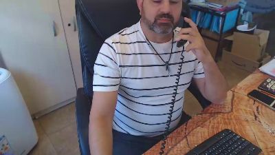oscar_msng — вебкам-модель онлайн на cam4