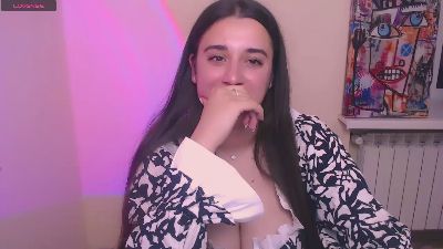 AlinaFert_ — Cam4 stream photo (May 2026)