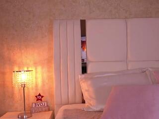 Tifanny Dream — вебкам-модель онлайн на flirt4free
