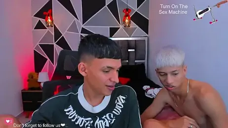 Juan_Nd_Steven — вебкам-модель онлайн на stripchat