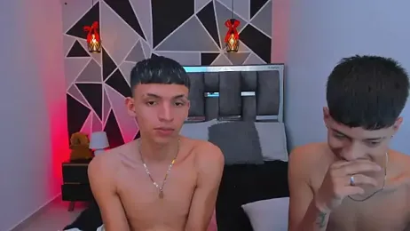 Juan_Nd_Steven — вебкам-модель онлайн на stripchat