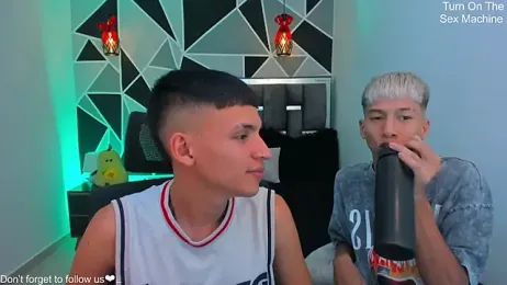 Juan_Nd_Steven — вебкам-модель онлайн на stripchat