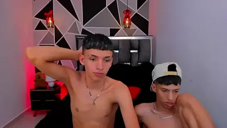 Juan_Nd_Steven — вебкам-модель онлайн на stripchat