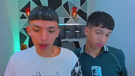 Juan_Nd_Steven — вебкам-модель онлайн на stripchat