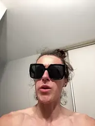 mrs__unknown — Stripchat stream photo (Apr 2026)