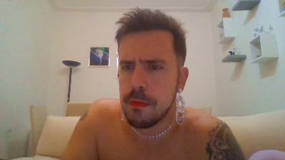 giuly89sexy — Cam4 profile photo