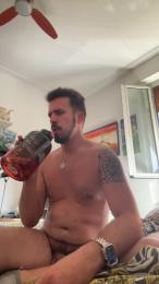giuly89sexy — Cam4 stream photo (Aug 2026)