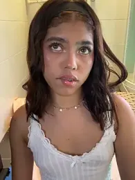 KellyOlsenbe — Stripchat stream photo (Mar 2026)