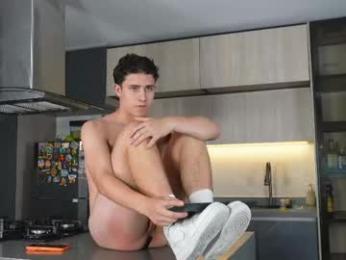 theohawke_ — Chaturbate stream photo (Apr 2026)