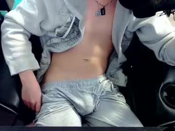 skrogdog — Chaturbate stream photo (Apr 2026)