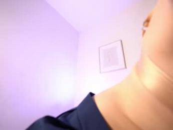 eseentea — Chaturbate stream photo (Mar 2026)