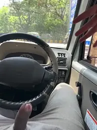 Dakku_69 — вебкам-модель онлайн на stripchat