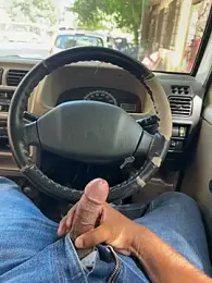 Dakku_69 — вебкам-модель онлайн на stripchat