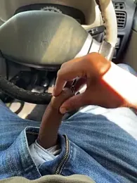 Dakku_69 — вебкам-модель онлайн на stripchat