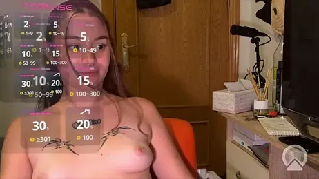 SavannahNoire — вебкам-модель онлайн на stripchat