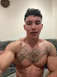 JAYCAM_ — вебкам-модель онлайн на stripchat