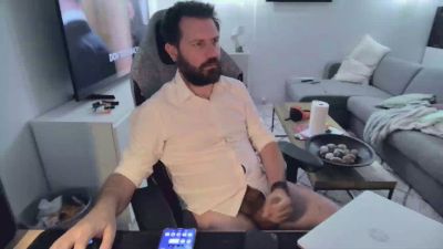 moi92160 — вебкам-модель онлайн на cam4