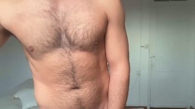 hugoecuss — Cam4 stream photo (Mar 2026)