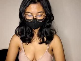 tyaca7748 — вебкам-модель онлайн на chaturbate