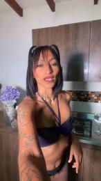 AnyLeon — вебкам-модель онлайн на cam4