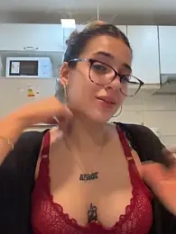 Lolykush — Stripchat stream photo (Nov 2025)