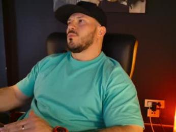 angeloeric — Chaturbate stream photo (Apr 2026)