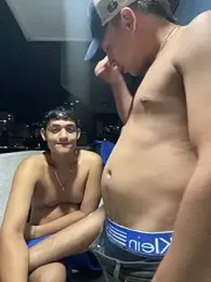 Emannuel__777 — вебкам-модель онлайн на stripchat