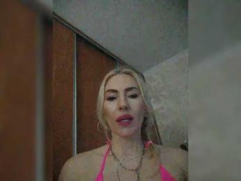 White00Pearl — Bongacams stream photo (Apr 2026)
