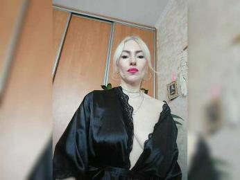 White00Pearl — Bongacams stream photo (Apr 2026)