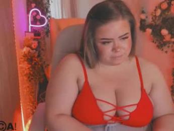 caroll_li — Chaturbate stream photo (Apr 2025)