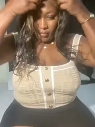 Cardiebae89 — Stripchat stream photo (Jun 2026)