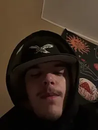 CarmeloA — вебкам-модель онлайн на stripchat