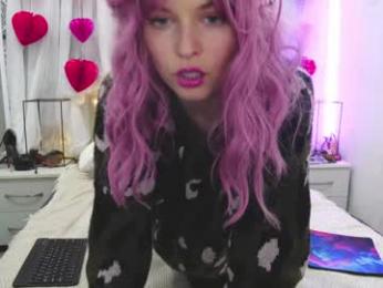 angelika_rouge — вебкам-модель онлайн на chaturbate