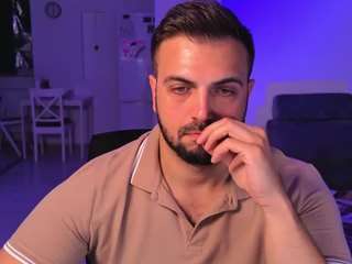 jacethorne — вебкам-модель онлайн на camsoda