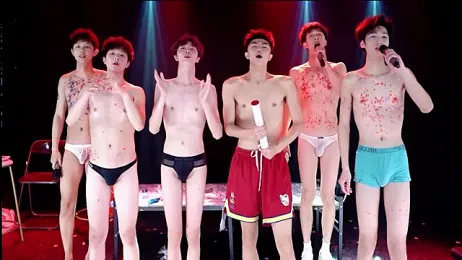 MS-818 — вебкам-модель онлайн на stripchat