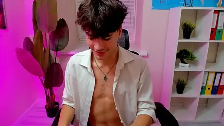 Kamal_Kramer — вебкам-модель онлайн на stripchat