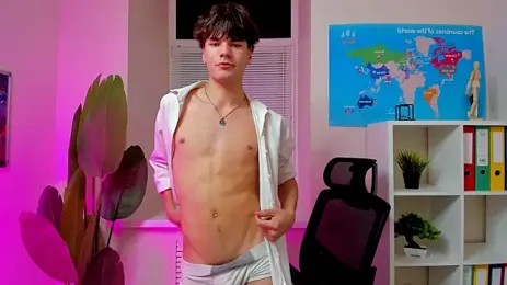 Kamal_Kramer — вебкам-модель онлайн на stripchat