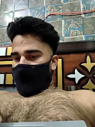 TNTBOSS01 — вебкам-модель онлайн на stripchat
