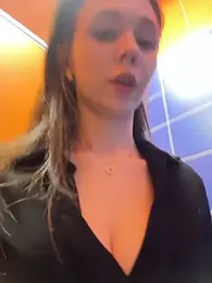 Ttixmila — Stripchat stream photo (Mar 2026)