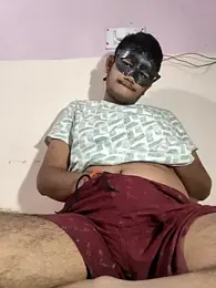 Dusky_Aarav — Stripchat stream photo (Dec 2025)