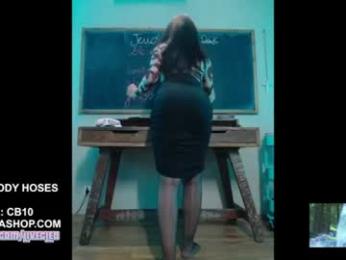 livecleo — вебкам-модель онлайн на chaturbate