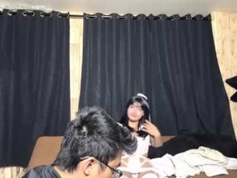 doublezii_ — вебкам-модель онлайн на chaturbate