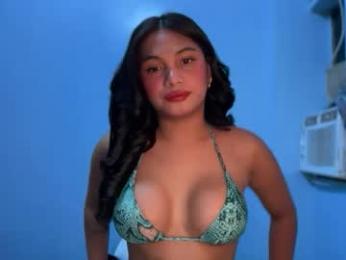 sweet_scarllet12 — вебкам-модель онлайн на chaturbate