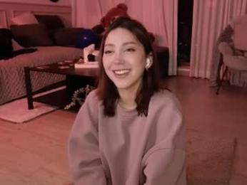 maxine_8 — Chaturbate stream photo (Jul 2026)