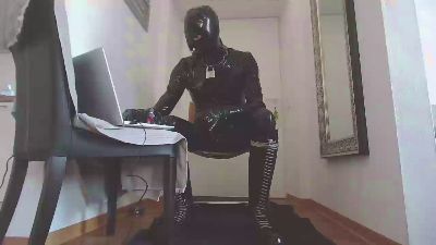 gummi13 — Cam4 stream photo (Apr 2026)