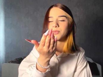 Kira_me — Bongacams stream photo (Sep 2026)